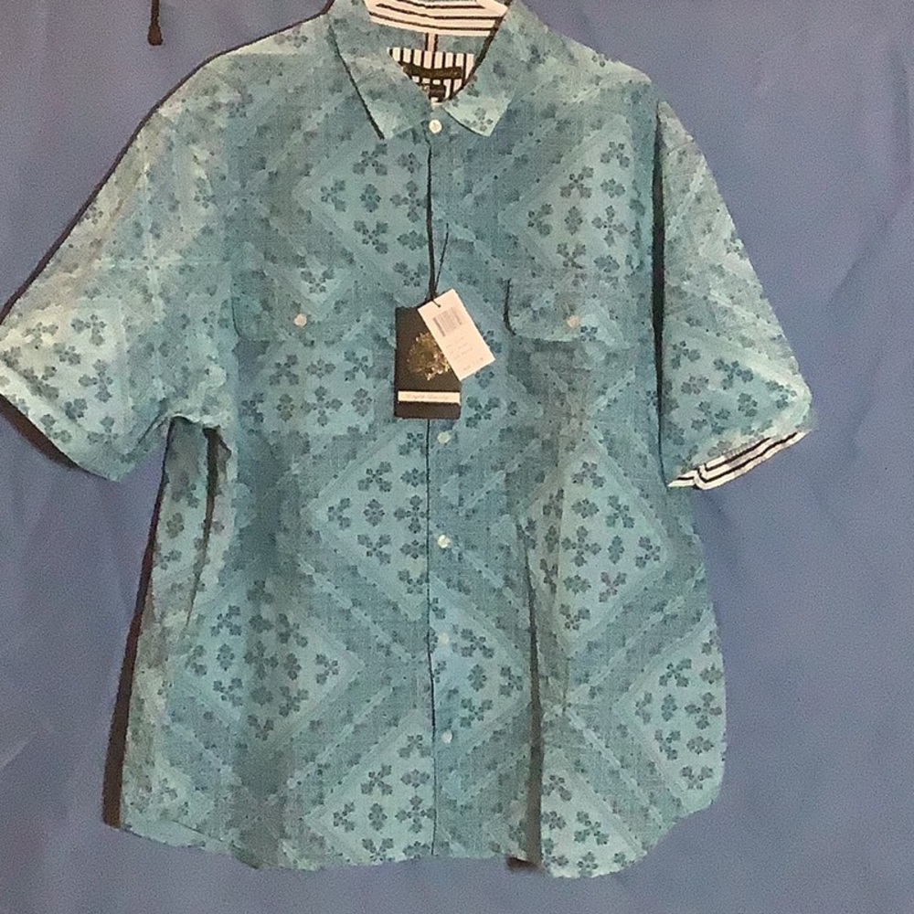 English Laundry Milky Blue Button Down Short Sleeved Shirt